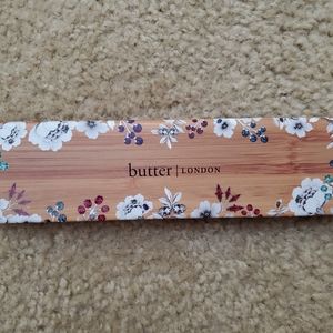 Makeup palette